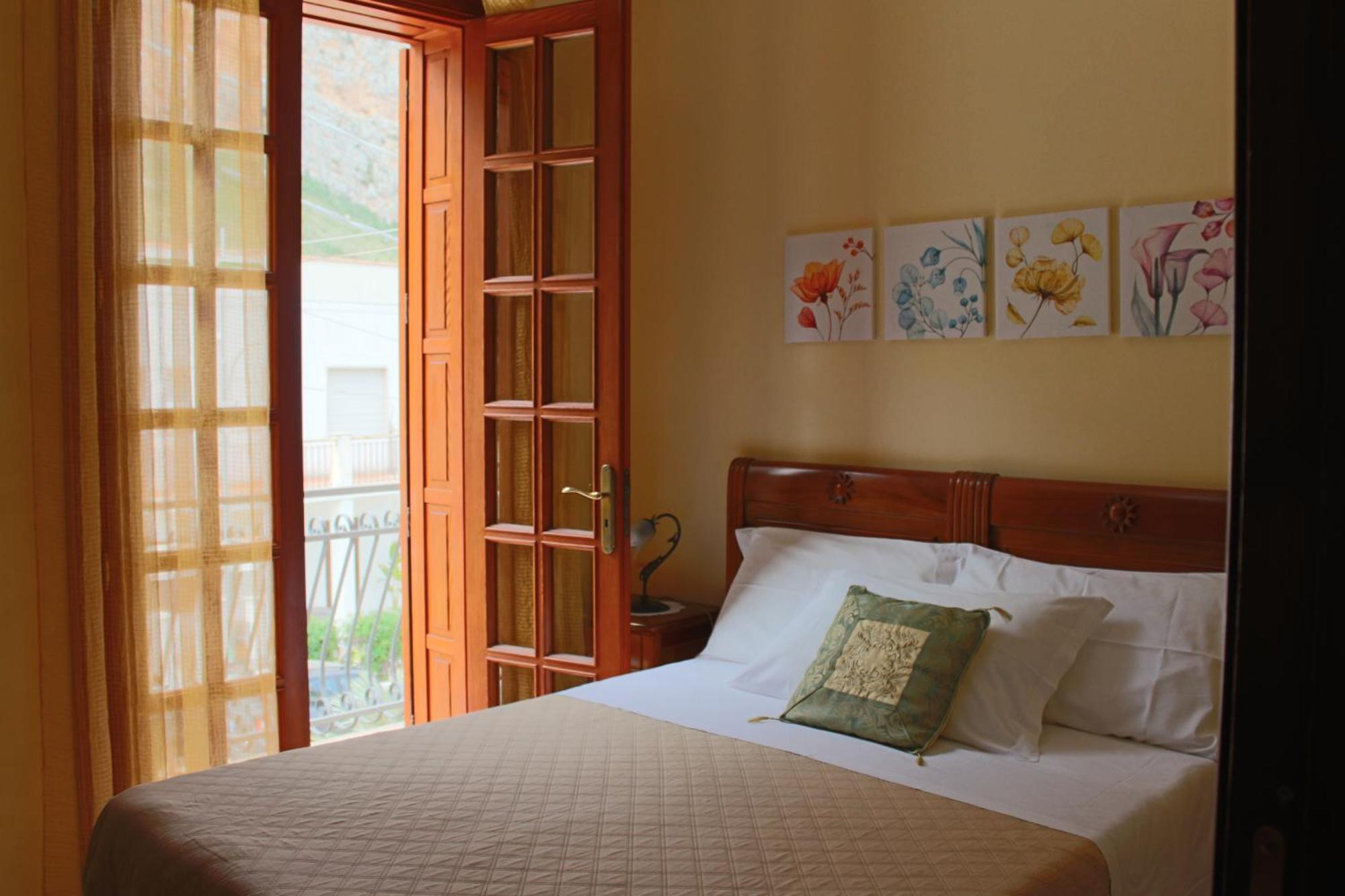Raggio Di Sole Bed & Breakfast Macari Eksteriør bilde