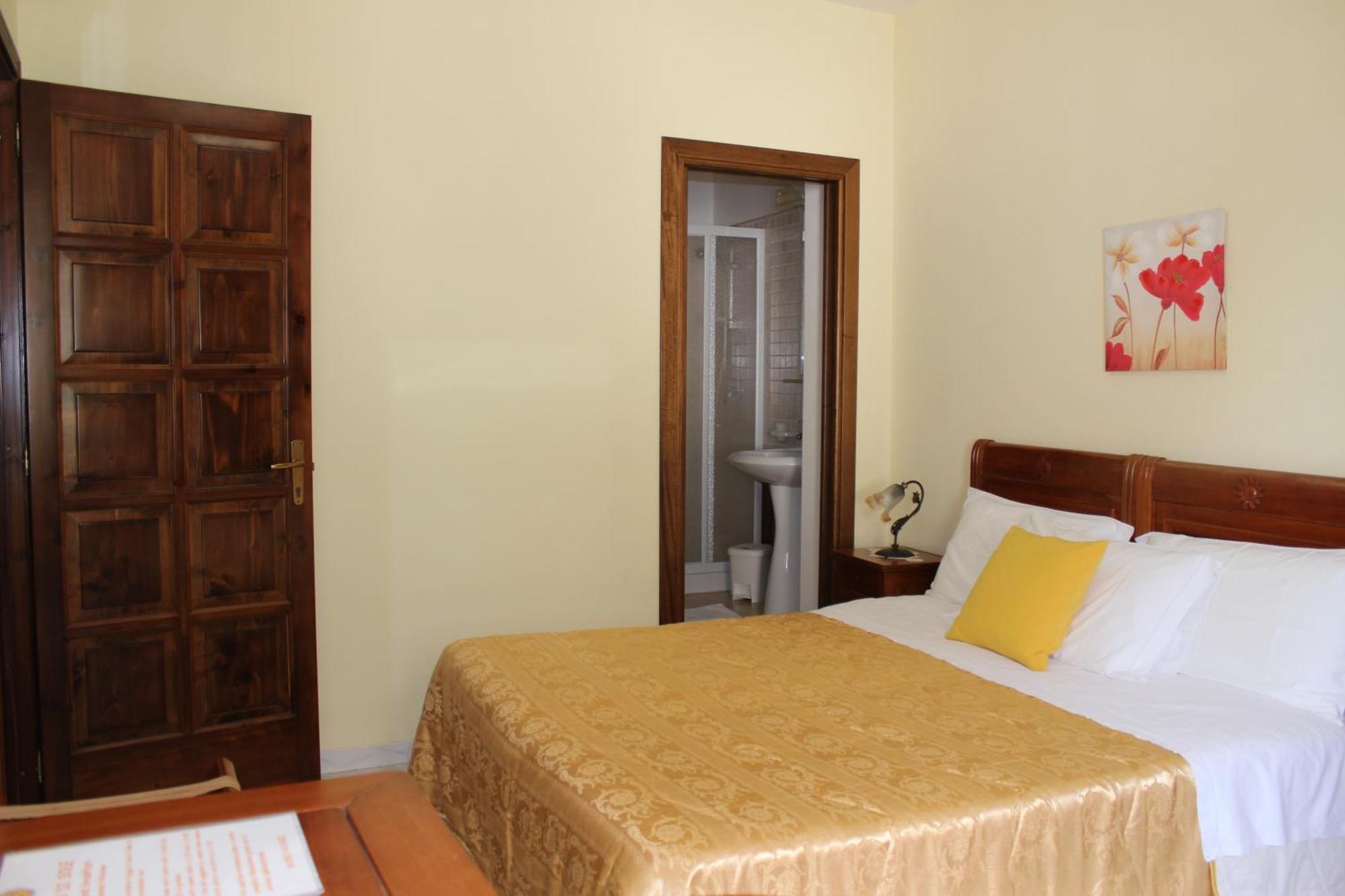 Raggio Di Sole Bed & Breakfast Macari Eksteriør bilde