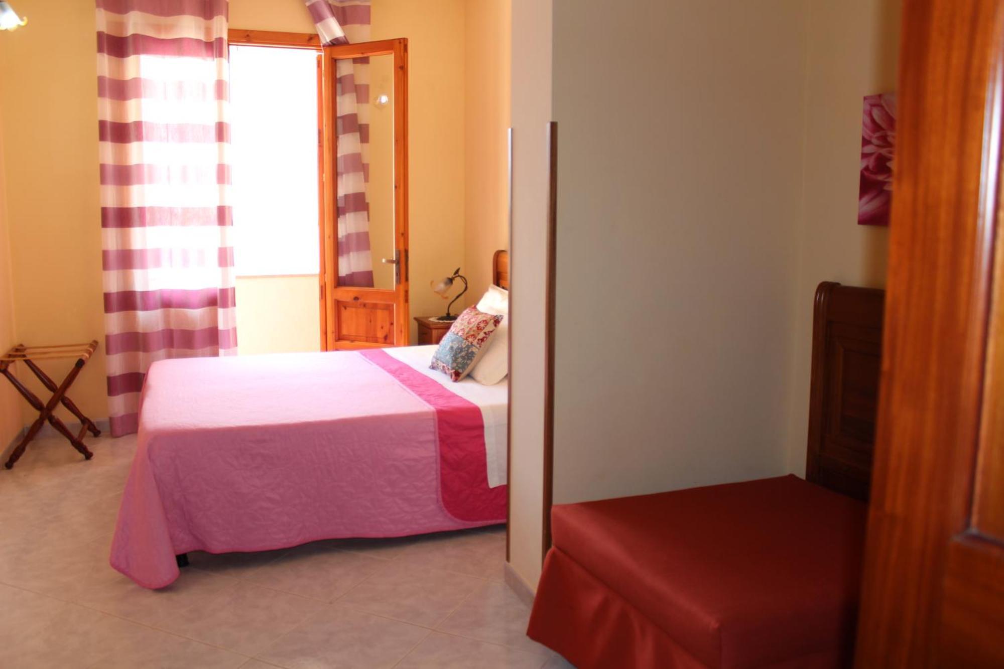Raggio Di Sole Bed & Breakfast Macari Eksteriør bilde