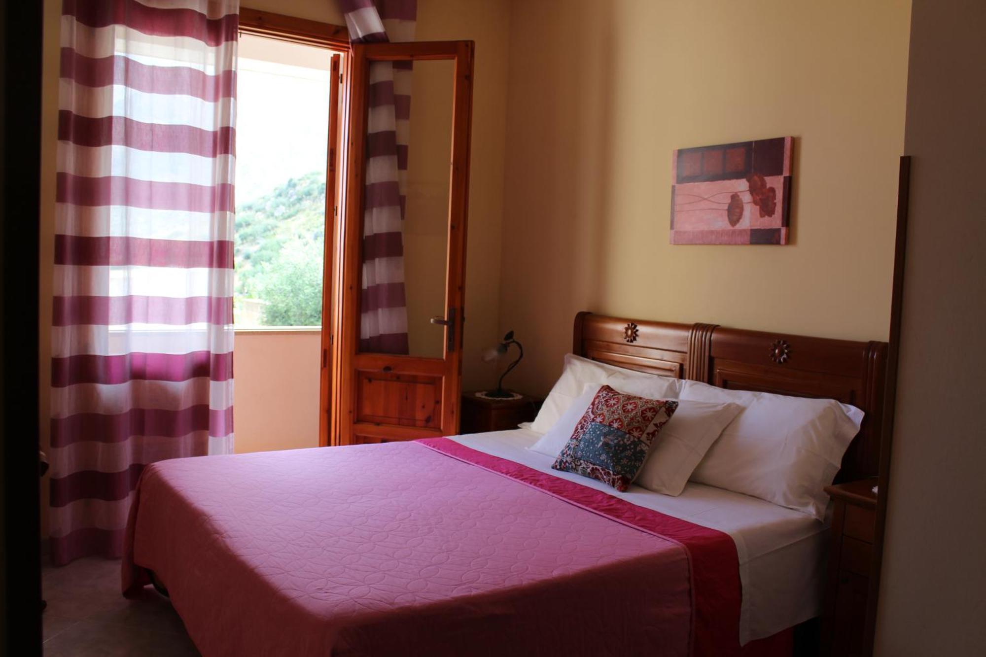 Raggio Di Sole Bed & Breakfast Macari Eksteriør bilde