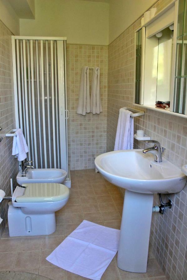 Raggio Di Sole Bed & Breakfast Macari Eksteriør bilde
